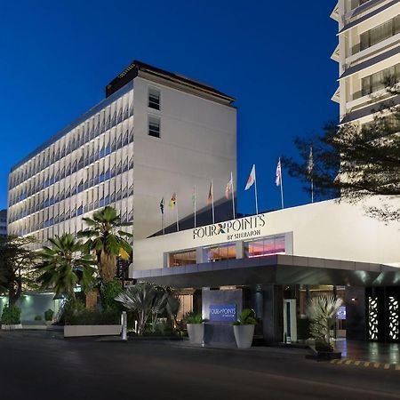 Four Points By Sheraton Dar Es Salaam New Africa Hotel Bagian luar foto