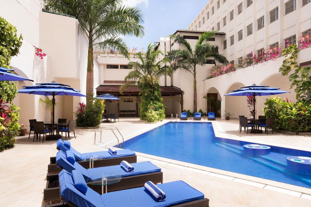 Four Points By Sheraton Dar Es Salaam New Africa Hotel Bagian luar foto